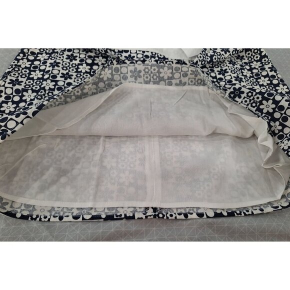 Elodie Navy Blue and White Floral Checkered Skirt/NWOT, Size  Large - Picture 3 of 5